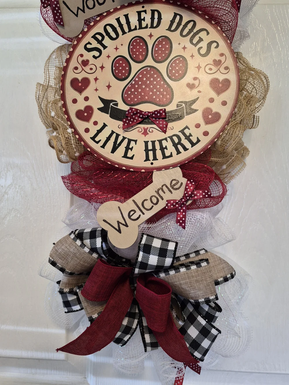 Spoiled Dogs Live Here, Wreath Swag - Burgundy, Black & Tan